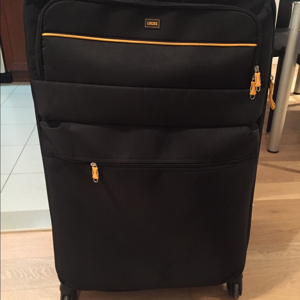 Lucas extra large luggage